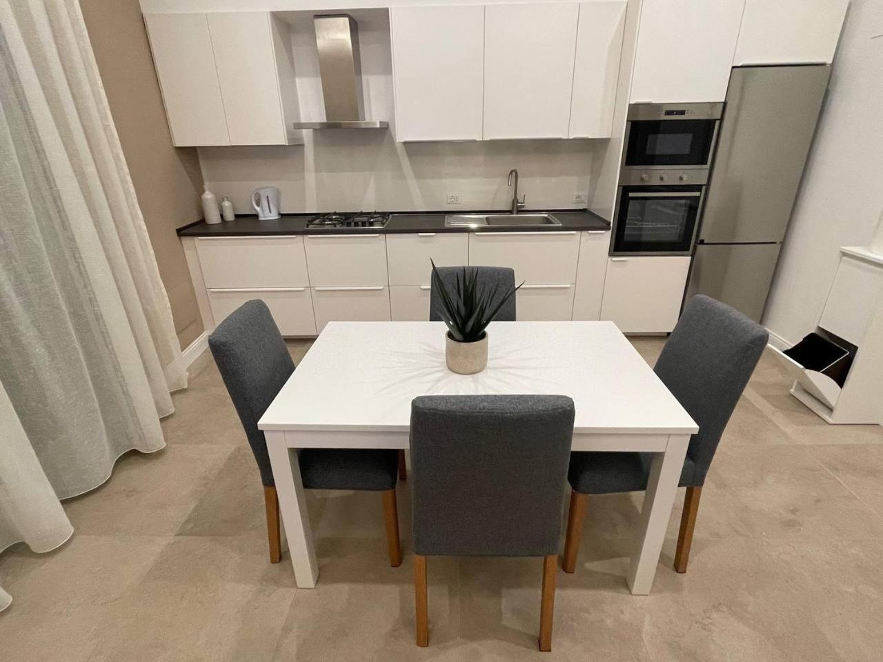 Stazione Appartement *